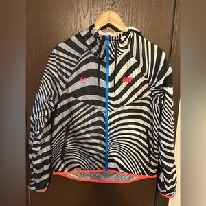 Nike Black and White Striped Trippy Windrunner Jacket S